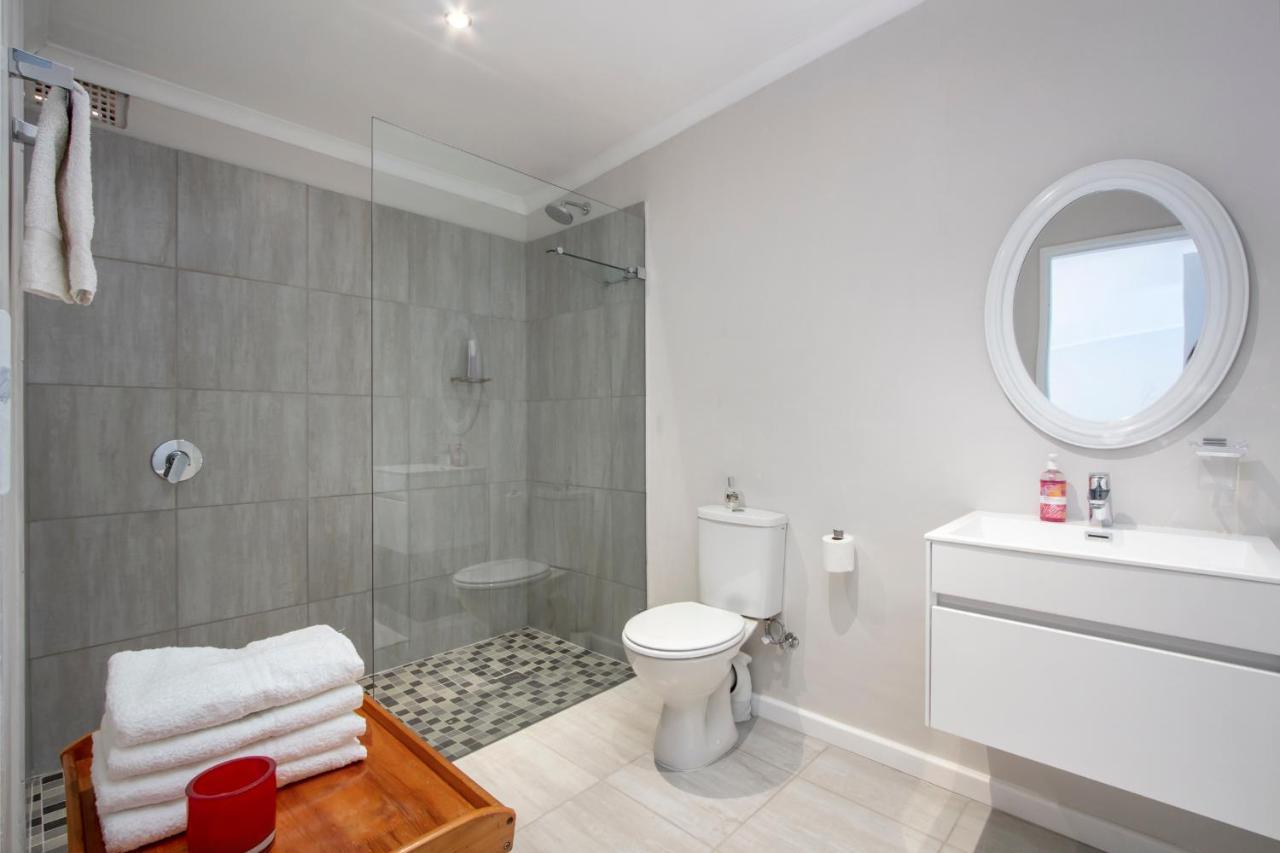 Goozi Garden Cottage Hermanus Kültér fotó